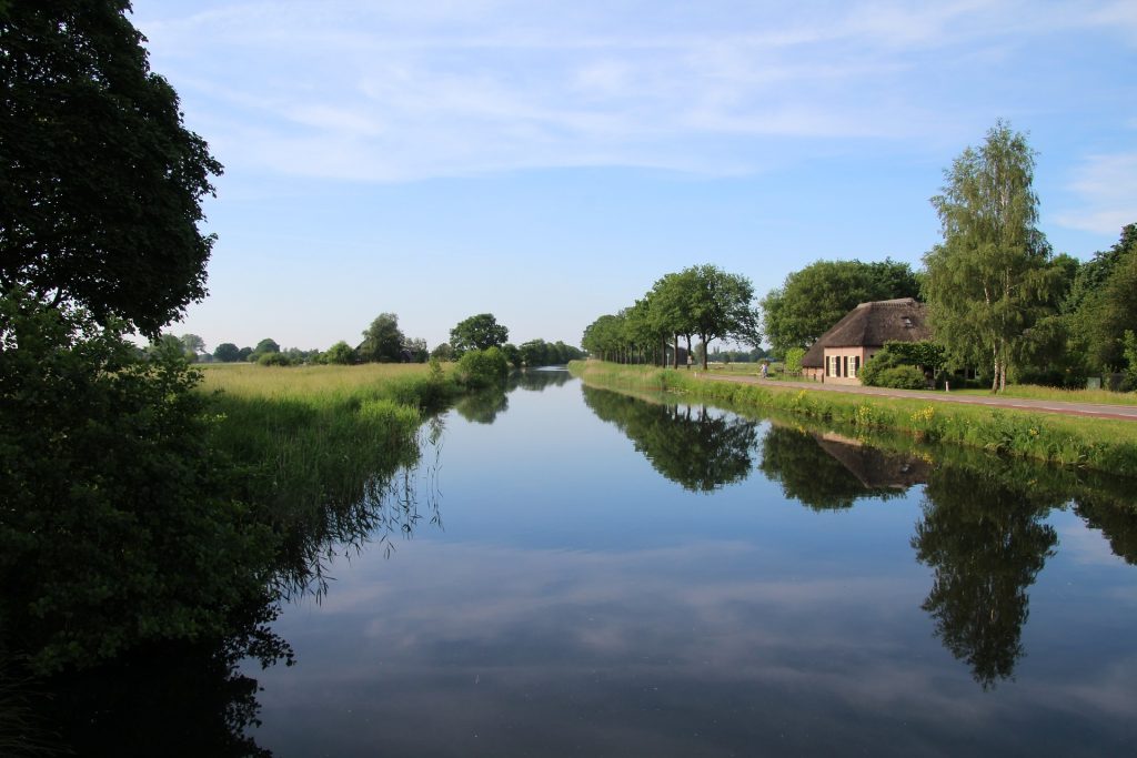 oud papier Apeldoorn
